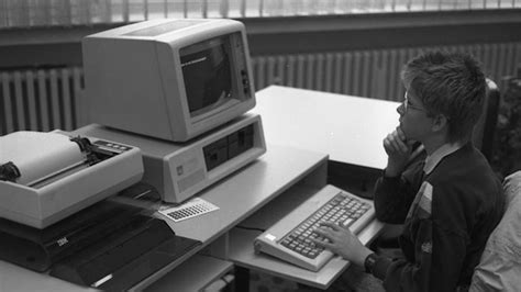 30 Years Ago Today Ibm Released Its First Pc Before Most People Had