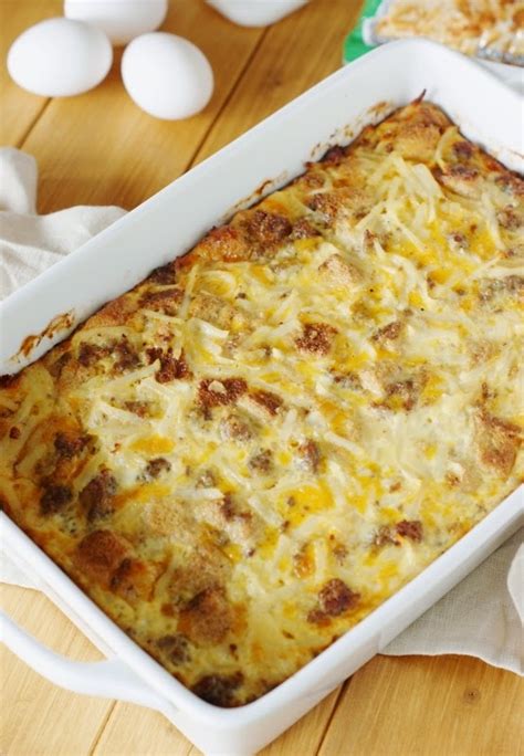 Sprinkle bacon and then cheese evenly over top. Overnight Sausage, Egg & Hash Brown Breakfast Casserole - The Kitchen is My Playground