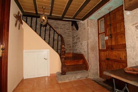 Encuentra tu casa rural en galicia pudiendo contactar directamente con el propietario, sin intermediarios. CASA QUINTANS - Turismo Rural Galicia
