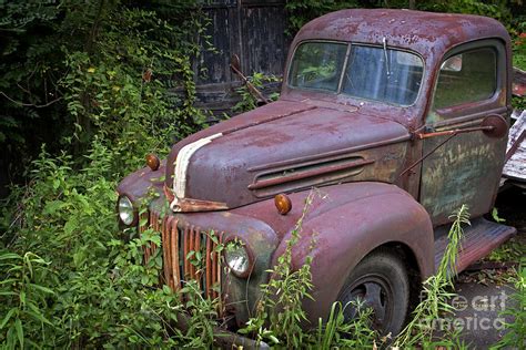 Vintage Rusty Ford Pickup Truck Photograph By John Stephens