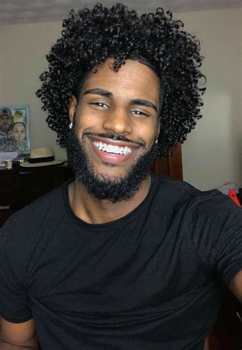 stylish and trendy haircuts for black men