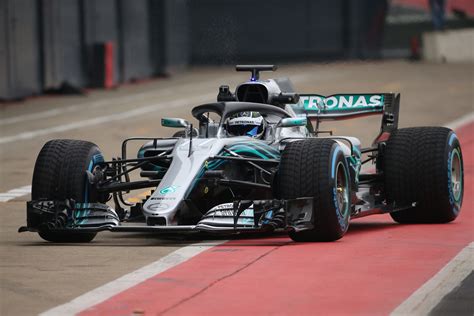 Enter the world of formula 1. The Latest Mercedes-AMG F1 Car Looks Absolutely Bonkers ...