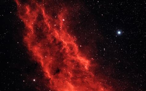 Download 3001x1886 Red Nebula Stars Galaxy Glowing Universe Wallpapers