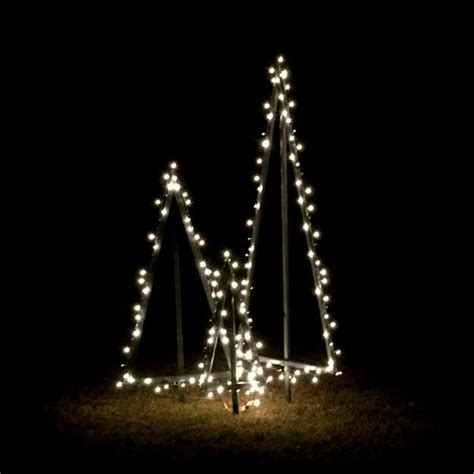 Diy Modern Style Lighted Outdoor Christmas Trees
