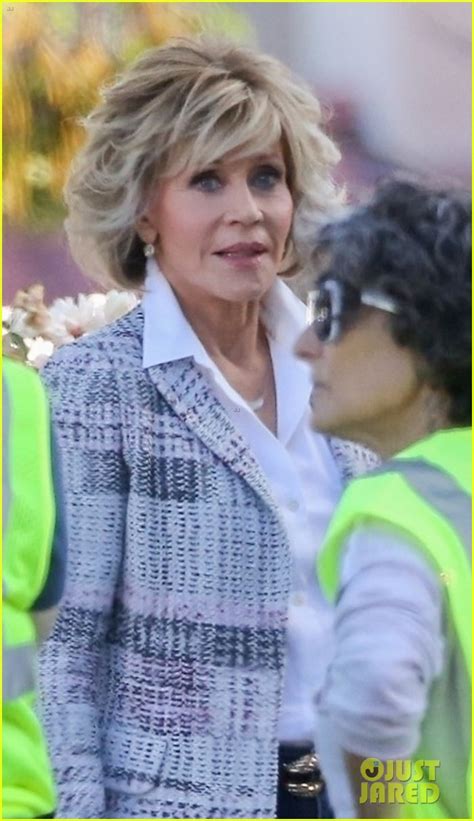 Lily Tomlin And Jane Fonda Film Grace And Frankie In La Photo 4301504