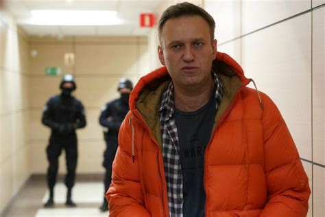 Alexei Navalny Poisoning Video Shows Anti Putin Activist Crying Out