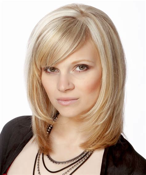 Straight and dark hair worn with side parting for a shoulder length straight and layered tresses look lovely with the short bangs flung sideways. Medium Straight Light Champagne Blonde Hairstyle with Side ...