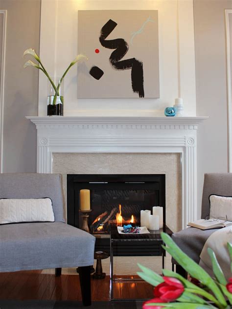 15 Ideas For Decorating Your Mantel Year Round Hgtvs Decorating