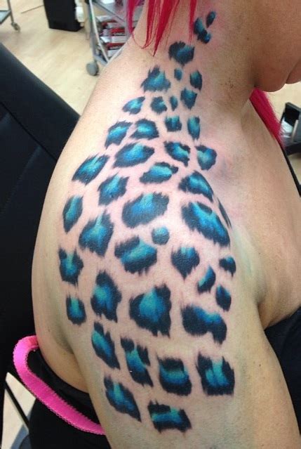 Colored Leopard Print Shoulder Tattoo Blurmark