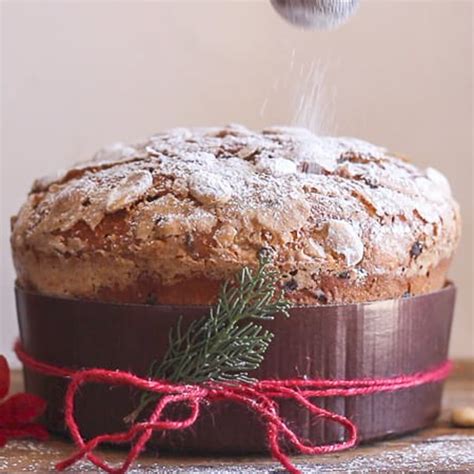 Panettone Italian Christmas Sweet Bread Recipe Tamsynlewis