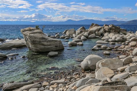 Bonsai Rock Lake Tahoe Nevada Davidcmc58 Flickr