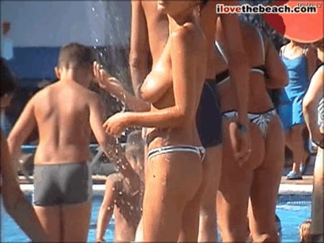 Nudist Beaches Naked Girls On The Hot Sand Beach Voyeur Page