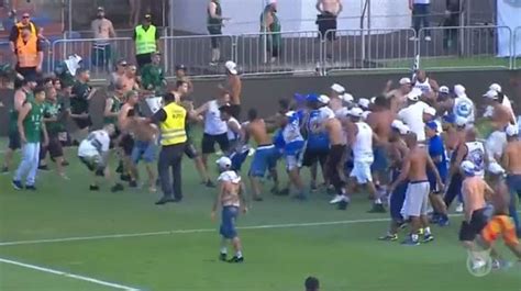 VIDEO Hinchas De Cruzeiro Y Coritiba Protagonizaron Una Batalla