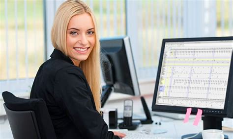 Find bank jobs or employment applications online. Job Application Review: Top Ten Best Jobs for College Students