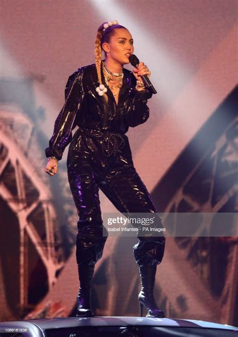 Miley Cyrus Performing During The Filming For The Graham Norton Show