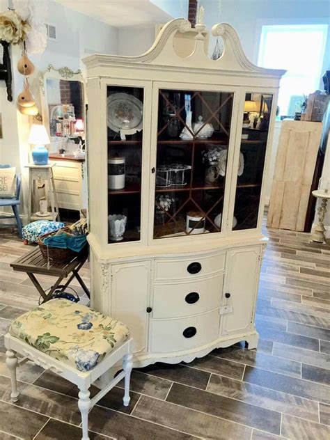 Chalk paint China cabinet | Painted china cabinets, China ...