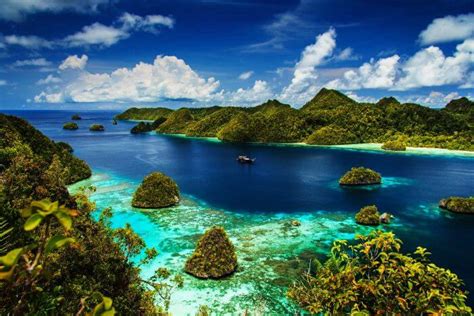 12 Incredibly Beautiful Places In Indonesia Every Tourist Must Visit