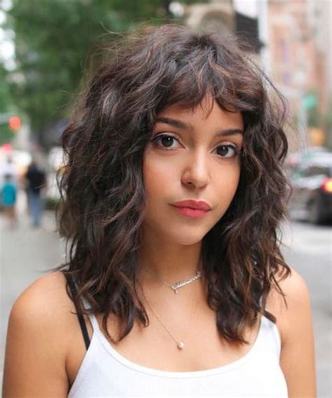 Incredible Medium Curly Hairstyles 2018 With Bangs For