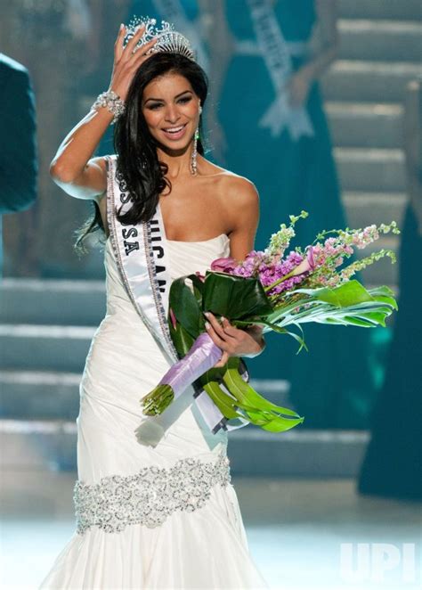 Rima Fakih Crowned Miss Usa All Photos