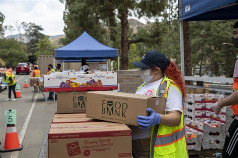 Free food kits are distributed to eligible seniors on the fourth tuesday of each month from 1 to 4 p.m. LA Regional Food Bank Provides Food to 3,000 Families at ...
