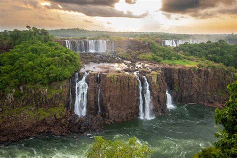 5 Surprising Things No One Tells You About Visiting Iguazu Falls Traverse