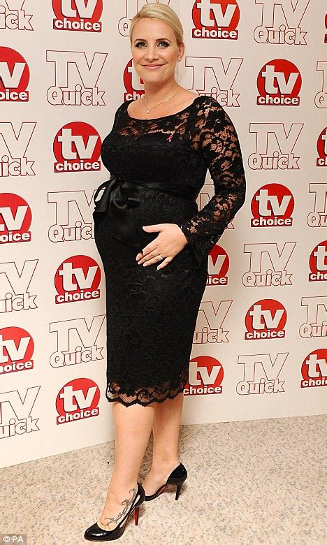 Claire From Steps Wins The Fashion War At Tv Quick Awards Daily Mail