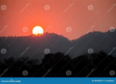 Red Sky And Sunset Stock Image Image Of Outdoors Environment 38930529