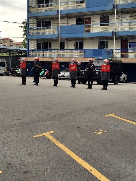 Peta dan panduan ke lokasi dengan gambar. Balai Polis Jalan Tun Razak - Home | Facebook