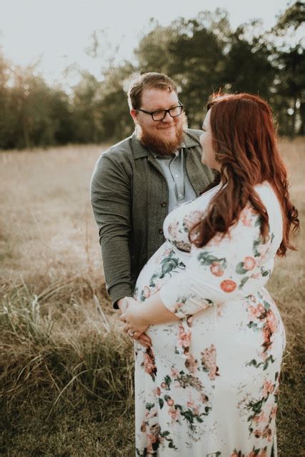 Plus Size Maternity Photos Glow Community