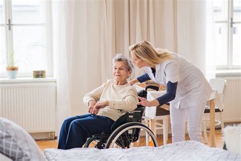 5 Ways To Help Older Adults With Mobility Issues