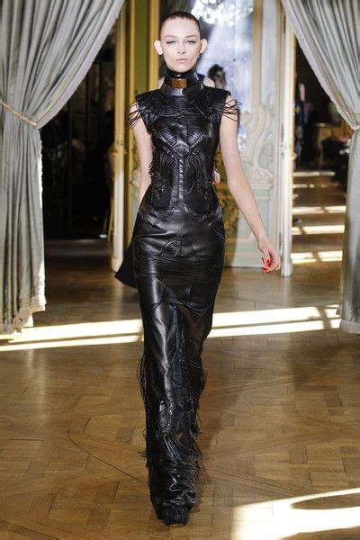Emanuel Ungaro At Paris Fashion Week Fall 2011 Fashion Leather