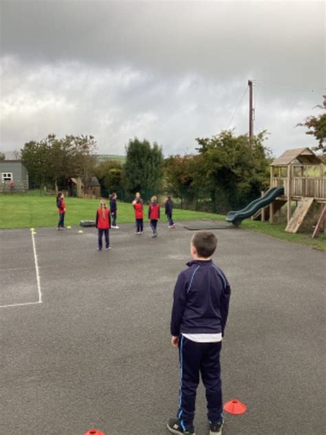 Primary 5 Developing Their Gaa Football Skills With Armagh County Board