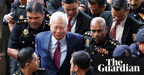 1mdb Scandal Former Malaysian Pm Arrives At Court On Corruption