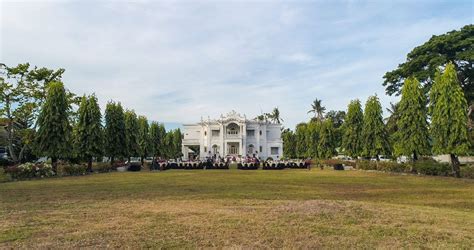 It is the provincial capital of the province of iloilo. Iloilo City Heritage Half-Day Tour | With Guide and Trans...