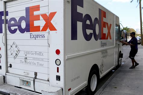 FedEx-TNT Deal: European Regulators Give Unconditional Approval To $4