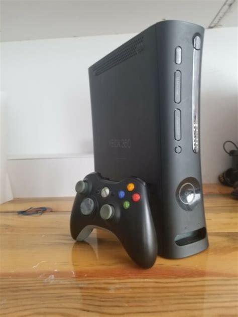 Microsoft Xbox 360 Elite Launch Edition 120gb Black Console B4j 00135