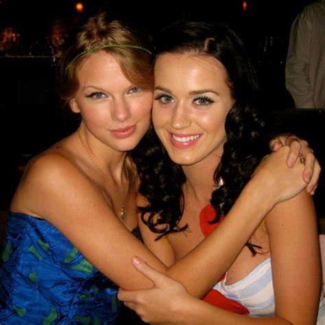 Would you believe that katy perry and taylor swift had been feuding for over five years? Taylor Swift, Katy Perry Fight: MTV EMA 2104 Feud Explodes ...