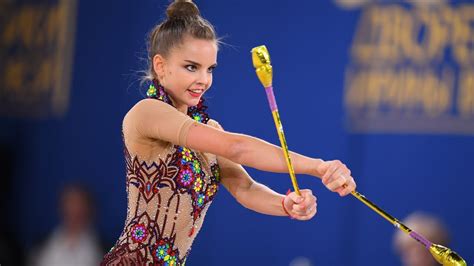 Averina dina rus 2019 rhythmic worlds baku aze qualifications clubs. Dina Averina - Clubs 25.45 AA Nationals 2020 - YouTube