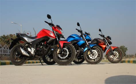 Reviewing yamaha yzf r15 150cc is something which i have been waiting for. 5 Best 150cc Bikes in India - NDTV CarAndBike
