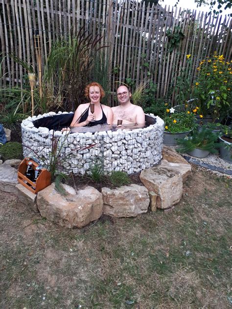 Garten Whirlpool Selber Bauen In 7 Schritten Zum Badespaß Der Gartenblog Romantikgarten