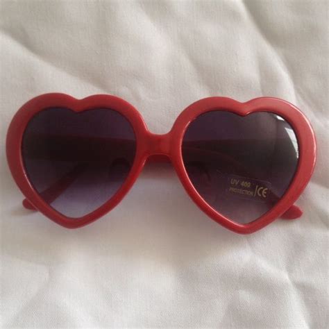 Red Heart Shaped Sunglasses Adorable Set Of Sunglasses Please Comment If You Have Any Questions