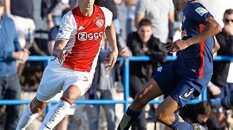 Thống kê, 6 lần ra sân gần nhất ajax đã thi đấu vô cùng ấn tượng khi có tới 18 bàn thắng. Ajax lijkt El Ghazi kwijt te raken | Sport | Telegraaf.nl