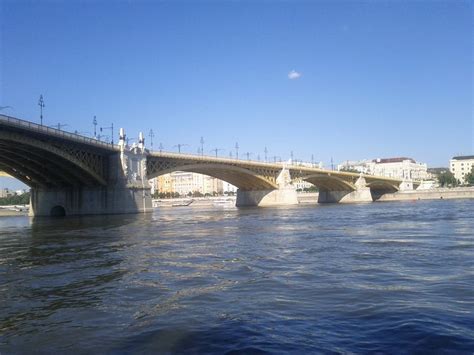 Margaret Bridge Budapest Guide