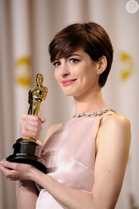 Foto Anne Hathaway Conquista O Títilo De Melhor Atriz Coadjuvante Purepeople