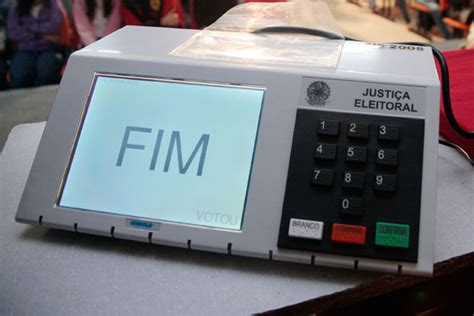 TRE BA libera urnas eletrônicas para as eleições no Vitória Arena