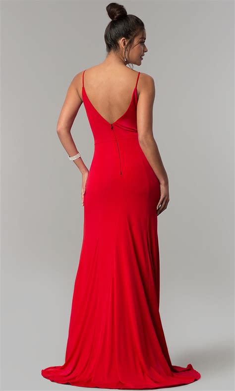 Each february, the red dress symbol has come to life on the runway with the support of the fashion industry and celebrity. V-Neck Red Long Prom Dress with Side Slit