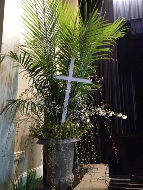 Palm Sunday With Images Church Altar Decorations Palm Sunday