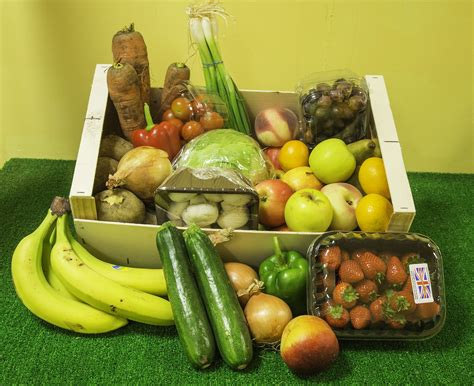 £15 Fruit And Vegetable Box Available With Free Home Delivery Veggie
