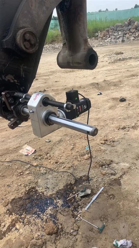 Joysung Portable Line Boring Machine Tool For Excavator Bulldozer
