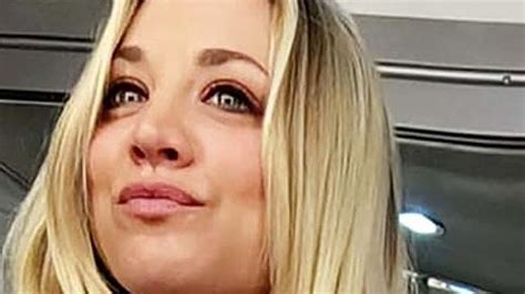 kaley cuoco exposes her bare breast on snapchat daily telegraph